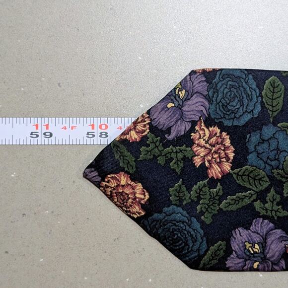 Vintage Viaggio Tie Silk Twill Bold Floral Tapestry Inspired Navy Purple Red 90s - Picture 9 of 9